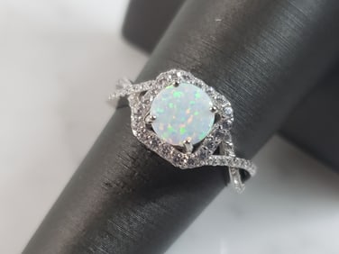 Womens Sterling Silver Modernist Opal Stone Ring