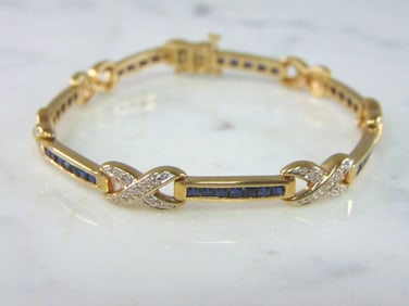 Womens Vintage 14K Gold Diamond & Sapphire Bracelet
