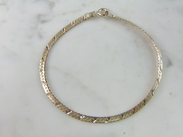 Womens Vintage Sterling Silver Herringbone Bracelet