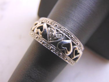 Womens Vintage Estate 10k Gold Diamond Heart Ring