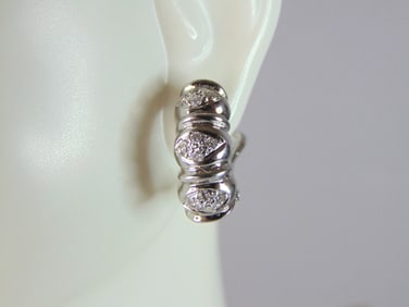 Womens Vintage Estate 18K White Gold Diamond Earrings