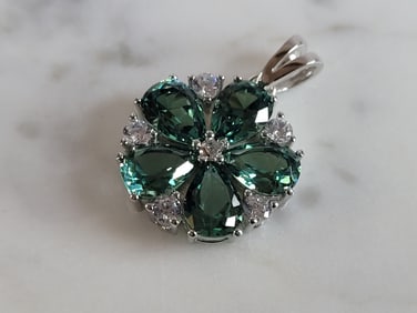 Womens Estate Sterling Silver Modernist CZ Floral Pendant