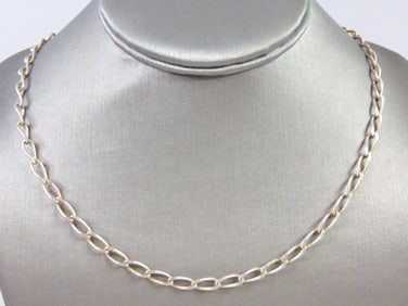 Womens Vintage Estate Sterling Silver Necklace
