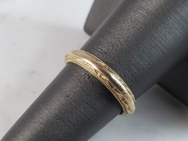 Womens Vintage Estate 14K Yellow Gold Band Wedding Ring