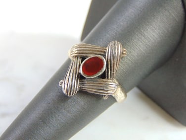 Womens Vintage Sterling Silver Modernist Ring