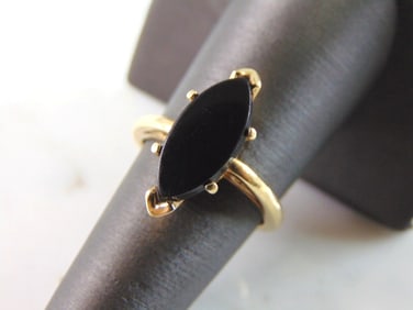 Womens Vintage Estate 14K Yellow Gold Onyx Ring