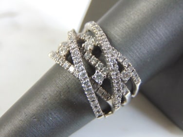 Womens Vintage Estate 14K Gold Diamond Ring