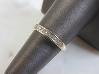 Vintage Estate 14k White Gold Diamond Ring