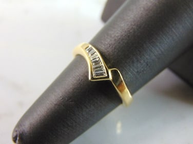 Womens Vintage Estate 14K Gold Diamond Ring