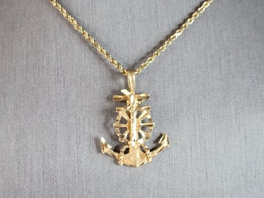 14K Gold Jesus on Cross & Anchor Pendant & Necklace