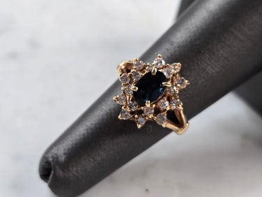 Womens Vintage Estate 14K Yellow Gold Sapphire & Diamond Ring