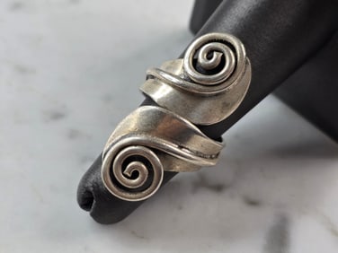 Womens Vintage Estate Sterling Silver Modernist Taxco Ring