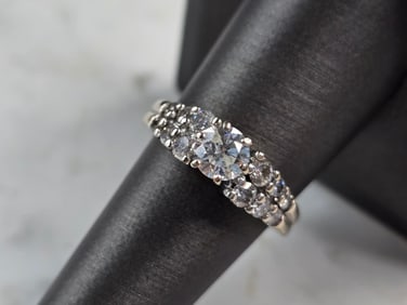 Womens Vintage Estate 14K White Gold Diamond Ring