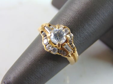 Womens Vintage Estate 18K Yellow Gold Ring