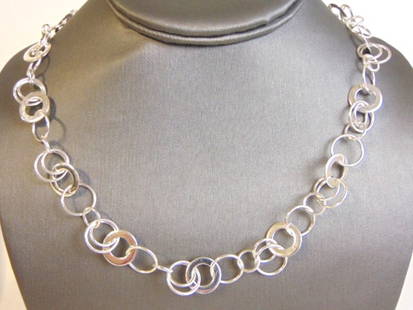Womens Vintage Estate Sterling Silver Necklace: FOR SALE IS THIS WOMENS VINTAGE ESTATE .925 STERLING SILVER NECKLACE. NECKLACE WEIGHS 45.7g NECKLACE MEASURES 29 1/4" BY 1/2". MAKES A GREAT GIFT FOR THAT SOMEONE SPECIAL. IF ANY QUESTIONS,