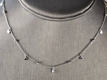 Womens Vintage Estate Sterling Silver Modernist Necklace: A WOMENS VINTAGE ESTATE STERLING SILVER MODERNIST NECKLACE. NECKLACE WEIGHS 2.3g AND MEASURES 16" LONG BY 1/8" WIDE. MAKES A GREAT GIFT FOR THAT SOMEONE SPECIAL. ANY QUESTIONS, PLEASE ASK. BE