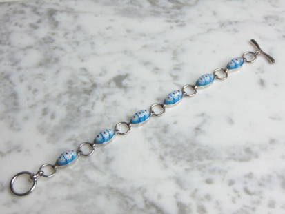 Womens Sterling Silver Flower Millefiori Bracelet: FOR SALE IS A LOVELY VINTAGE ESTATE .925 STERLING SILVER MILLEFIORI BRACELET THAT MEASURES 7 3/8" LONG BY 1/4" WIDE AND WEIGHS 18.7g. THIS WOULD MAKE A LOVELY GIFT FOR THAT SOMEONE SPECIAL. ANY QUESTI
