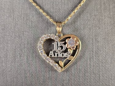 Womens Vintage Estate 14k Gold La Quinceanera Necklace Pendant