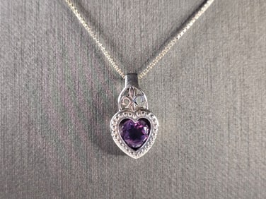 Womens Vintage Estate Sterling Silver Amethyst Heart Pendant Necklace