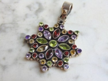 Womens Vintage Sterling Silver Multi Stone Pendant