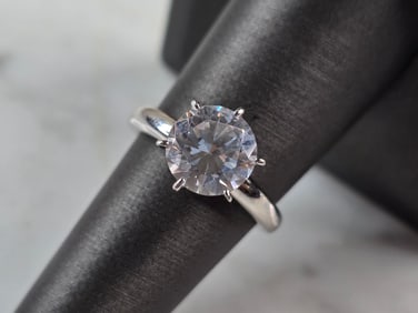 Womens Vintage Estate Sterling Silver CZ Ring