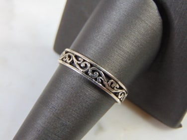 Womens Vintage Estate Sterling Silver Filigree Ring