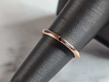 Womens Vintage Estate 14K Rose Gold Ruby Ring