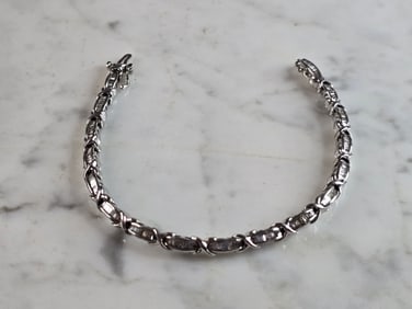 Womens Vintage Estate 10K White Gold Diamond Tennis Bracelet