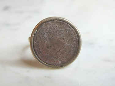 Womens Vintage Estate Sterling Silver English Coin Ring
