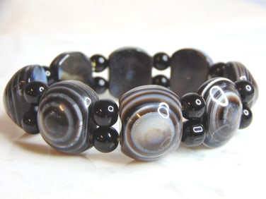 Womens Vintage Estate Agate Bracelet
