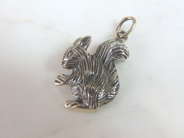 Womens Vintage Sterling Silver Squirrel Pendant