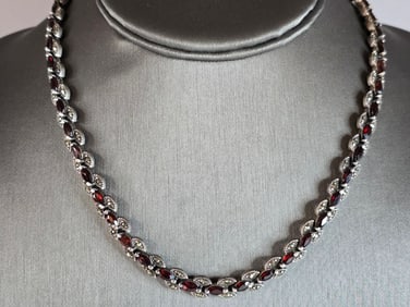 Womens Vintage Estate Sterling Silver Modernist Necklace