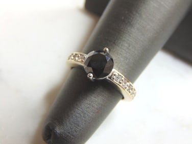 Womens 18K White Gold Black Moissanite Diamond Ring
