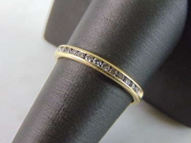 Womens Vintage Estate 14K Yellow Gold Diamond Ring