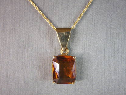 Women's Vintage Estate 14K Gold Citrine Pendant w/ Necklace: A WOMENS VINTAGE ESTATE 14K YELLOW GOLD NECKLACE WITHA CITRINE COLORED STONE PENDANT. THE NECKLACE AND PENDANT WEIGHS 4.1g. THE NECKLACE MEASURES 19" LONG, AND THE PENDANT MEASURES 1" BY 3/8". THIS MA
