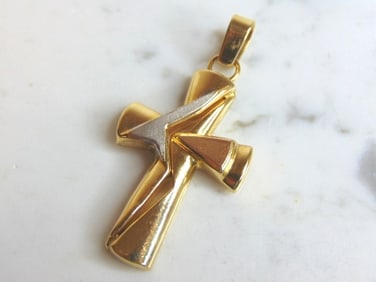 Mens 18k Gold Religious Crucifix Cross Pendant