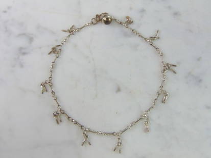 Womens Vintage Estate Sterling Silver Charm Bracelet: FOR SALE IS A LOVELY VINTAGE ESTATE .925 STERLING SILVER CHARM BRACELET. BRACELET MEASURES 9 7/8" LONG BY 3/8" WIDE AND WEIGHS 4.5g. THIS WOULD MAKE A LOVELY GIFT FOR THAT SOMEONE SPECIAL. ANY QUESTIO
