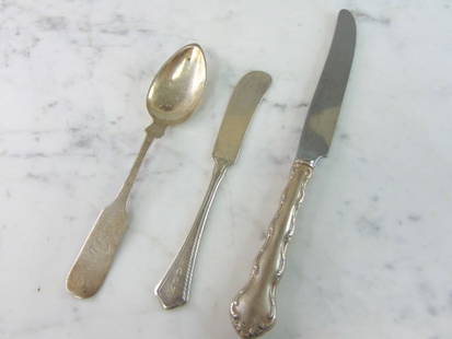 Lot of 3 Vintage Estate Sterling Silver Flatware Pieces: FOR SALE IS THIS LOT OF 3 VINTAGE ESTATE STERLING SILVER FLATWARE PIECES. SPOON IS COIN SILVER AND MEASURES 5 3/4" LONG AND THE KNIFE REED & BARTON STERLING SILVER AND MEASURES 7 3/4" LONG, THE