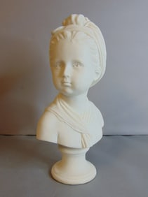 VICTORIAN BUST STATUE OF LITTLE GIRL W/ MARBLE FINISH