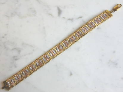 Womens Vintage Estate Sterling Silver Bracelet: FOR SALE IS A LOVELY VINTAGE ESTATE .925 STERLING SILVER BRACELET. BRACELET MEASURES 7 1/4" LONG BY 1/2" WIDE AND WEIGHS 18.5g. THIS WOULD MAKE A LOVELY GIFT FOR THAT SOMEONE SPECIAL. ANY