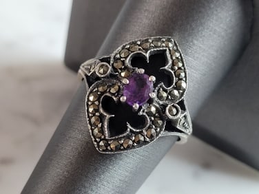Womens Vintage Estate Sterling Silver Amethyst Ring