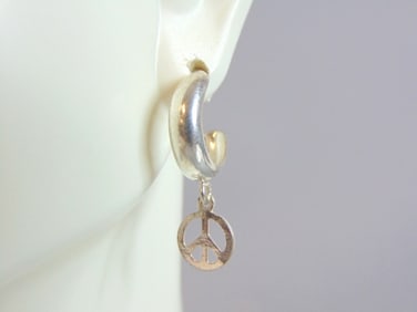 Womens Vintage Estate Sterling Silver Peace Earrings