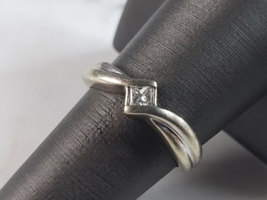 Womens Vintage Estate 14k White Gold Diamond Ring