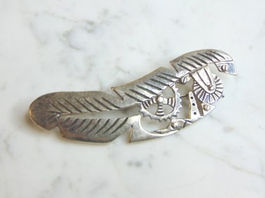 Womens Sterling Silver Native American Feather Brooch