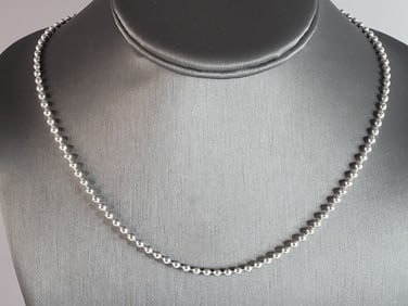 Womens Vintage Estate Sterling Silver Italian Beaded Necklace