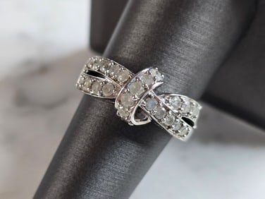 Womens Vintage Estate Sterling Silver Modernist Diamond Ribbon Ring