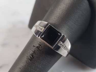 Mens Sterling Silver Modernist Onyx Ring