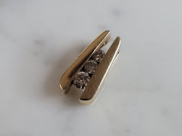 Womens Vintage Estate 14K Gold Diamond Pendant
