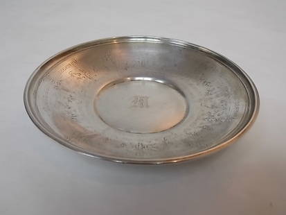 ANTIQUE ART NOUVEAU WEIDLICH STERLING SILVER .925 BOWL: A RARE ANTIQUE ART NOUVEAU STERLING SILVER NUT DISH OR BOWL THAT BARES THE WEIDLICH MARK. THE BOWL MEASURES 5 7/8" IN DIAMETER AND ABOUT 1" TALL. TOTAL WEIGHT OF THE BOWL IS 87.0g. CONDITION OF THE BO
