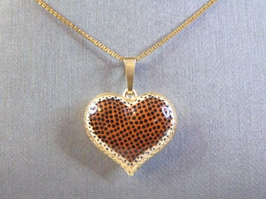 Womens 14K Yellow Gold Necklace w/ Heart Pendant